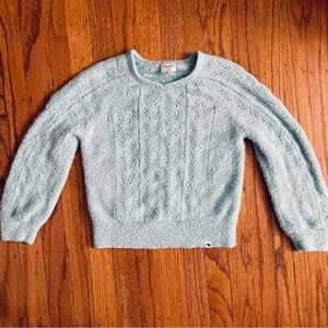 🍀 Abercrombie Kids Soft Fuzzy Pullover V-neck Sweater. Size 7/8